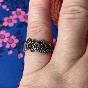 Vintage Art Deco marcasite & stamped sterling silver bowtie ring sz 5.75